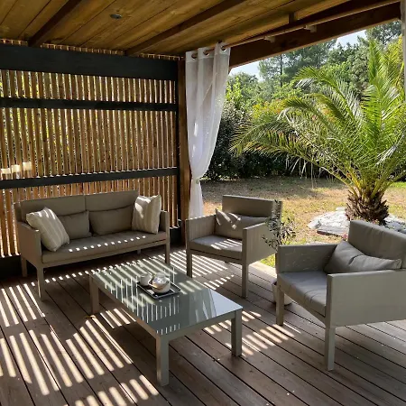 Villa Du Bois De La Fontaine, 4 Etoiles, Avec Grande Piscine Privee