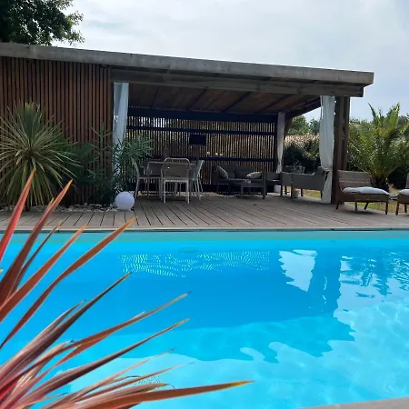 Du Bois De La Fontaine, 4 Etoiles, Avec Grande Piscine Privee Villa *