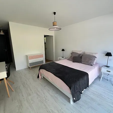 Du Bois De La Fontaine, 4 Etoiles, Avec Grande Piscine Privee *